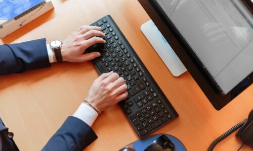 Kurs BHP dla stanowisk administracyjno – biurowych i innych – narażenie na czynniki szkodliwe dla zdrowia, uciążliwe lub niebezpieczne